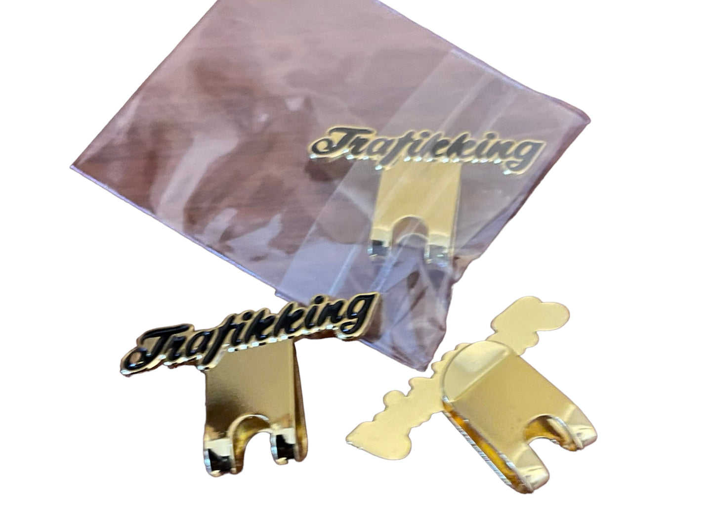 Trafikking money clip